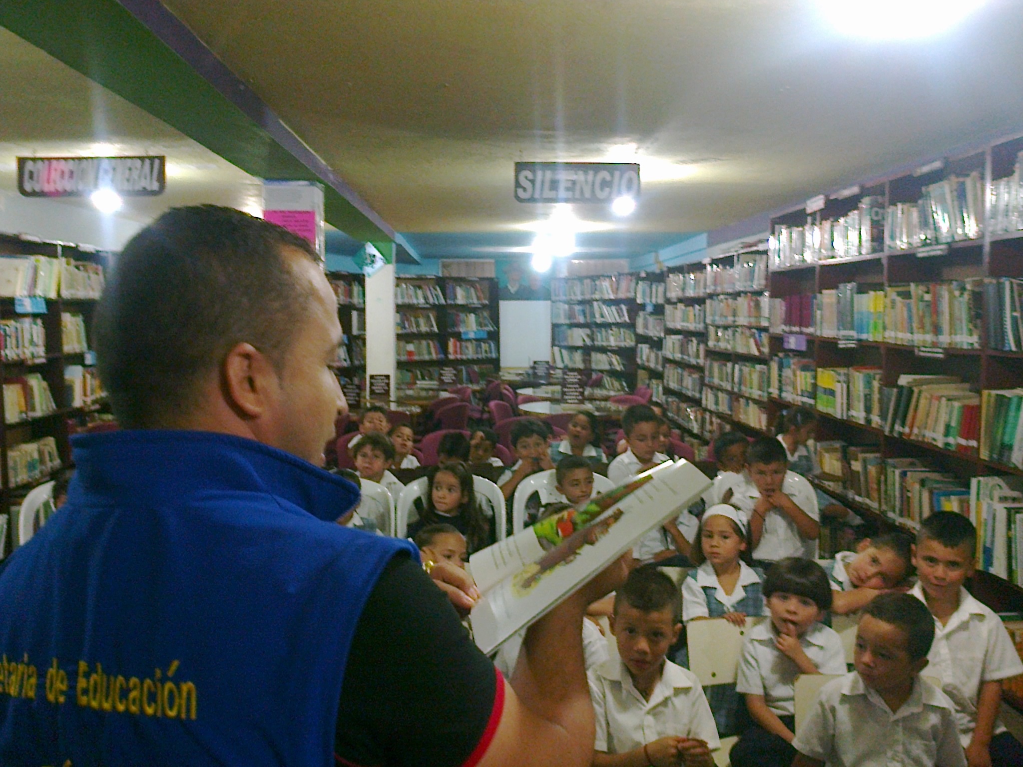 BIBLIOTECA P�BLICA MUNICIPAL ALEJANDRO OSORIO EN LA RED DE BIBLIOTECAS DE EPM